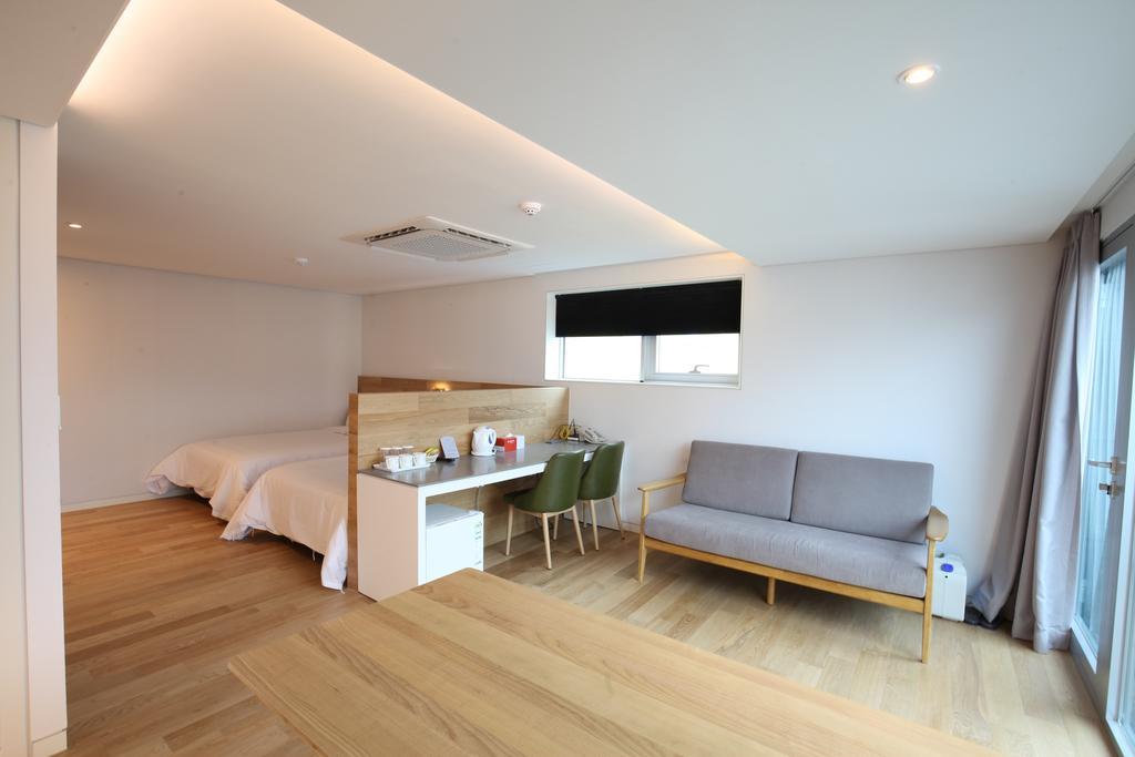 Angel Hotel Μπουσάν Εξωτερικό φωτογραφία